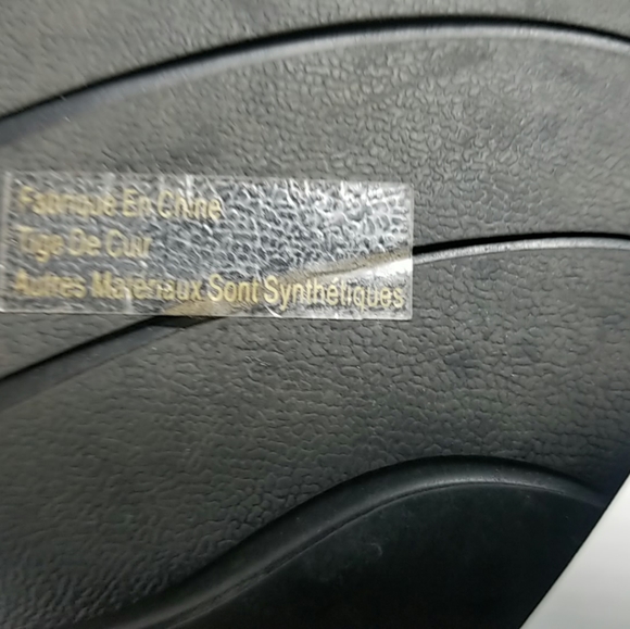 CLARKS BENDABLE BLACK HEELED DRESS SHOE WITH INNER ZIPPERS SIZE 11 - Picture 10 of 10